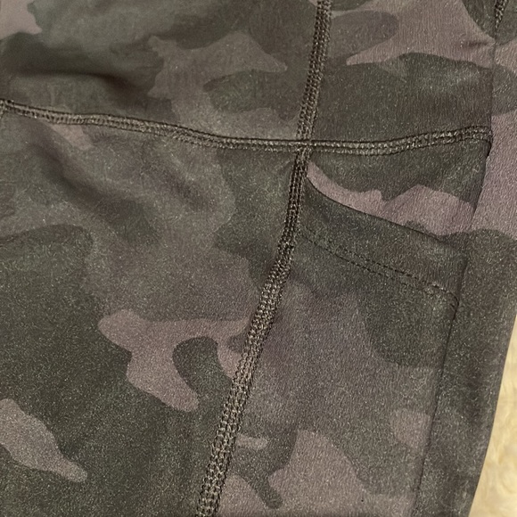Avia Medium Camo Leggings - Picture 3 of 4